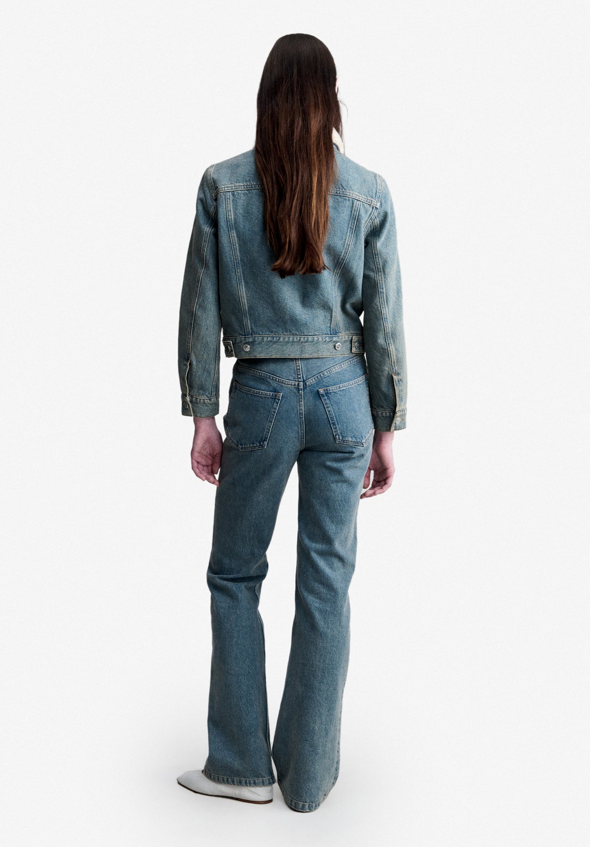 Faded indigo denim jacket with faux shearling collar - 2