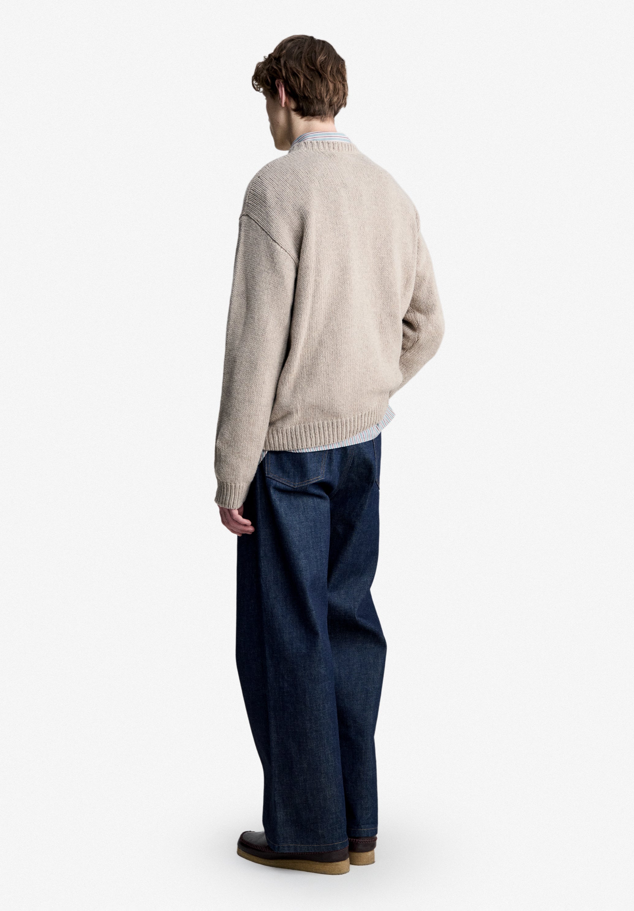 Taupe sweater with tone-on-tone A.P.C. logo - 2