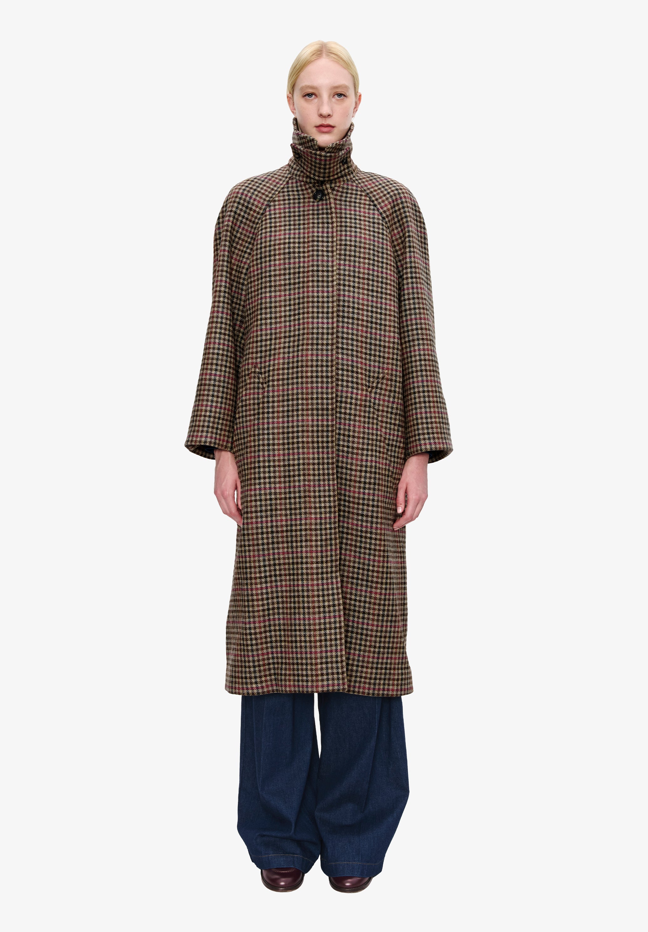 Tartan coat with raglan sleeves - 4