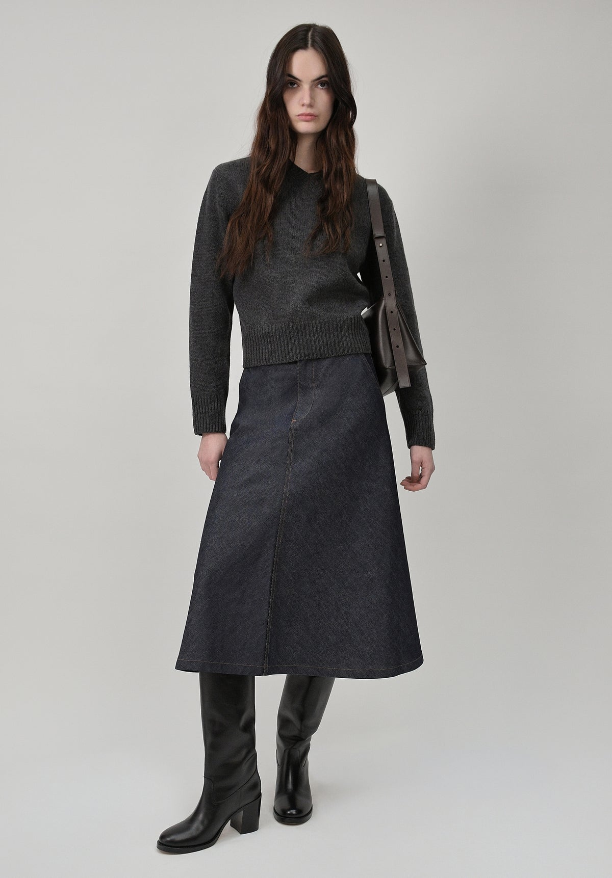 Pull gris anthracite en laine recyclée
