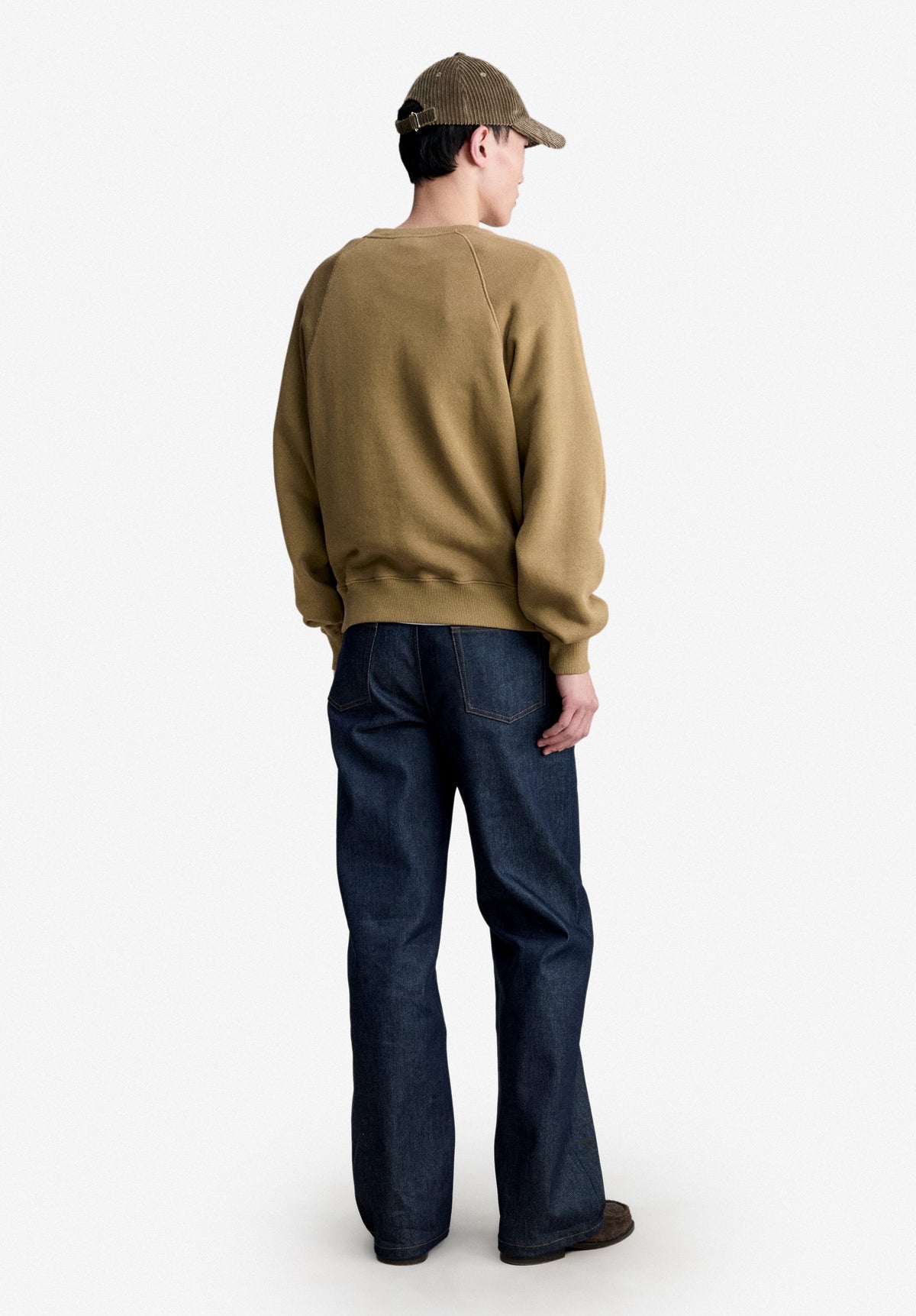 Taupefarbenes Sweatshirt mit Raglanärmeln
