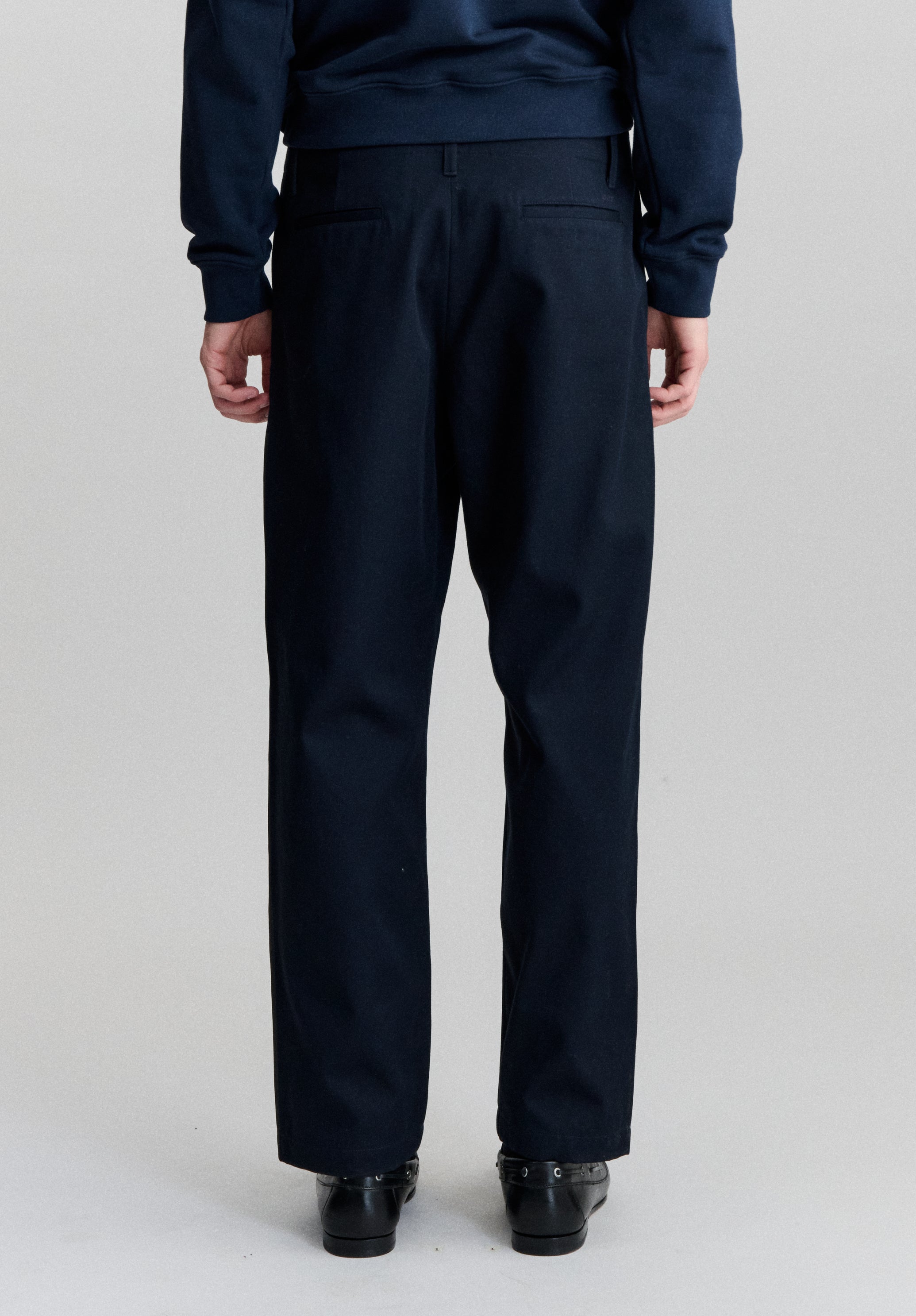 A.P.C. FRGMT. Chinohose Tupelo