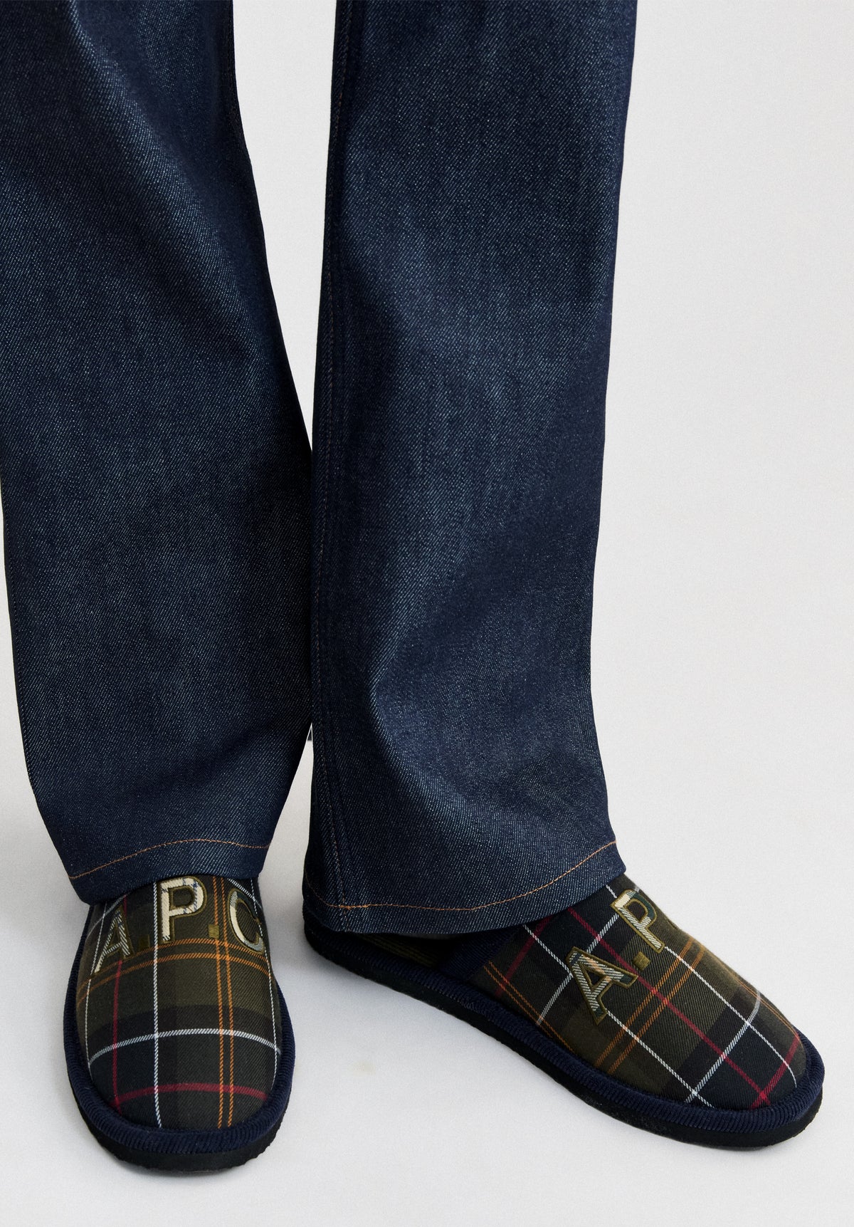 Chaussons A.P.C X Barbour